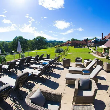 Voco Lythe Hill Hotel & Spa By Ihg-2