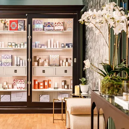 Voco Lythe Hill Hotel & Spa By Ihg-2